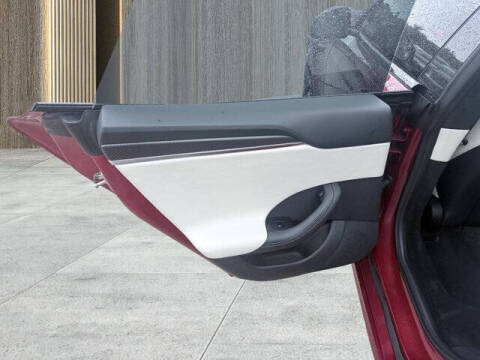 2023 Tesla Model S Plaid