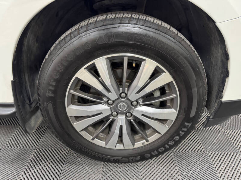 2019 Nissan Pathfinder S