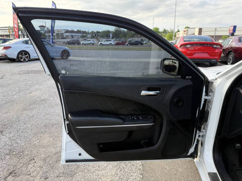 2017 Dodge Charger SXT