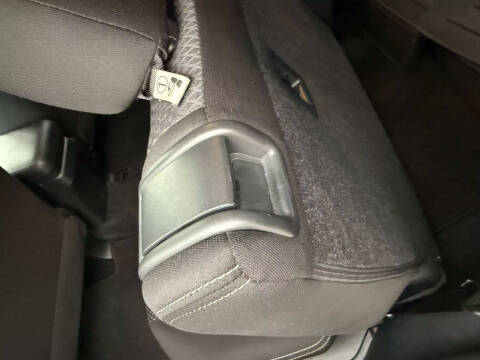 2017 Mitsubishi Outlander ES