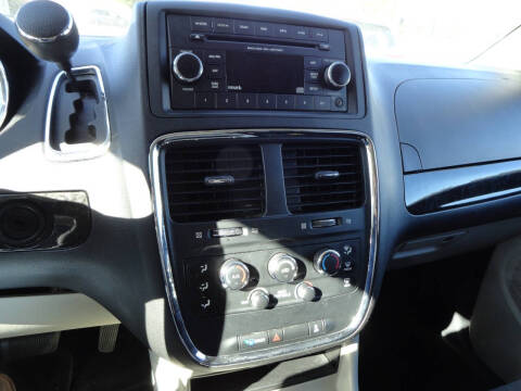 2016 Dodge Grand Caravan SXT Plus