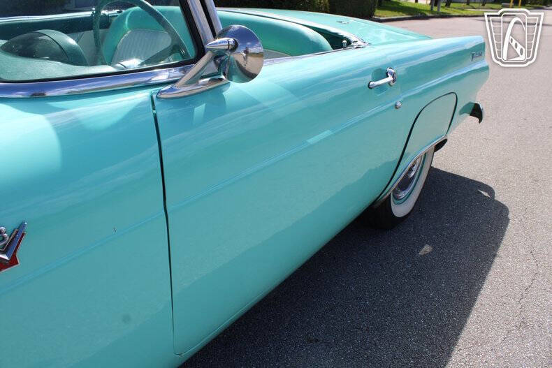 1955 Ford Thunderbird