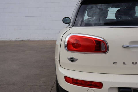 2017 MINI Clubman Cooper