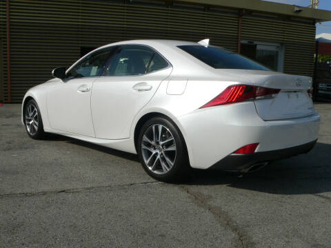 2018 Lexus IS 300
