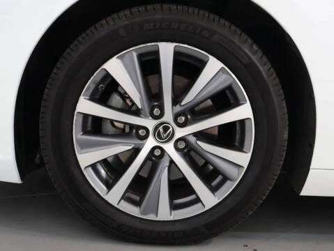 2019 Lexus ES 350