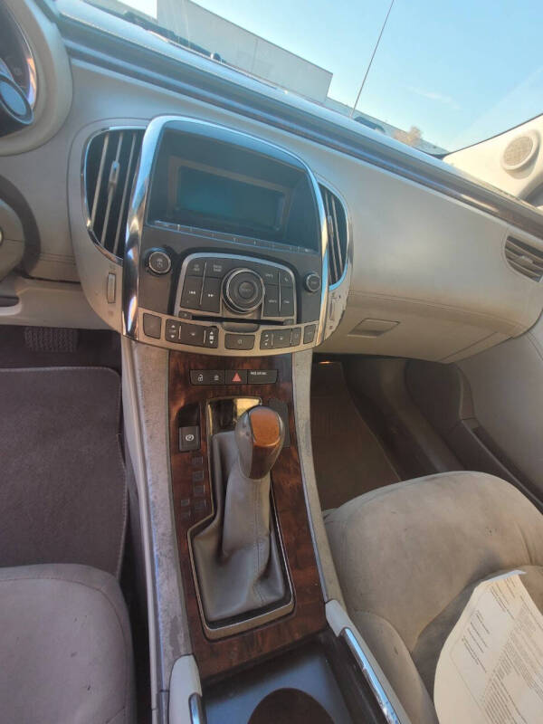 2011 Buick LaCrosse CX