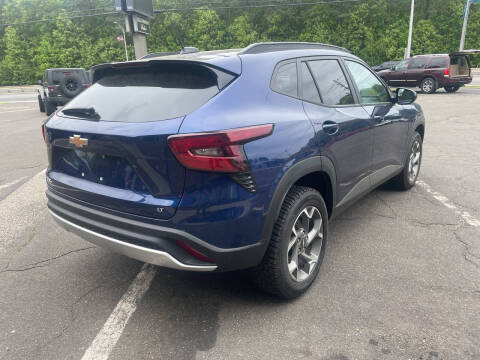 2024 Chevrolet Trax LT