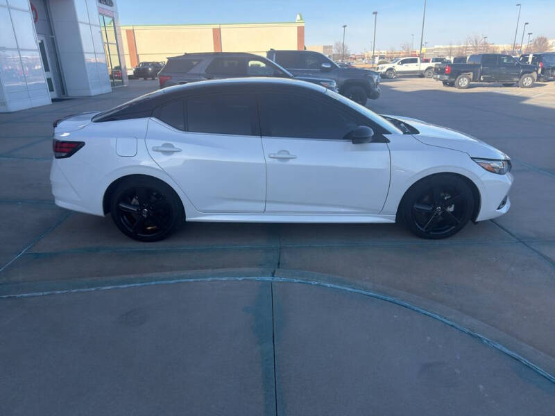 2022 Nissan Sentra SR