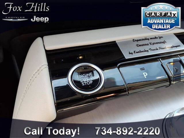 2025 Lincoln Navigator L Reserve