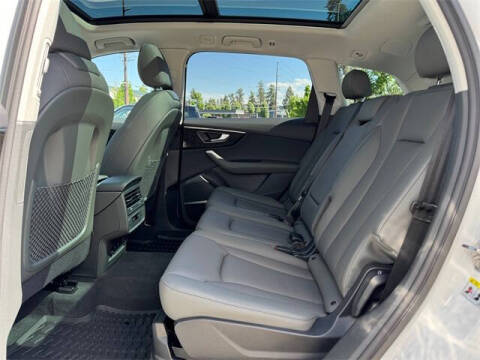 2025 Audi Q7 quattro Premium Plus 55 TFSI