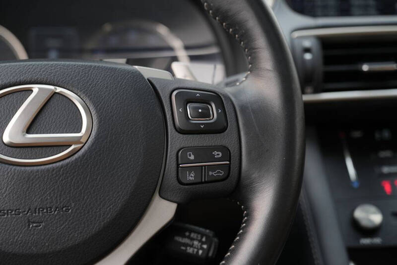 2018 Lexus IS 300