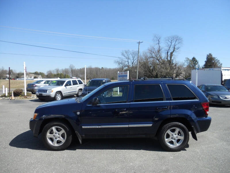 2006 Jeep Grand Cherokee for sale at All Cars and Trucks in Buena NJ