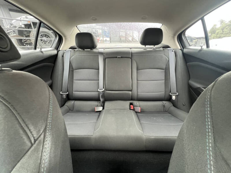 2018 Chevrolet Cruze LT Auto