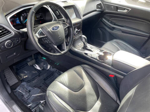 2017 Ford Edge Titanium