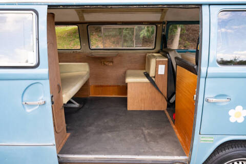 1972 Volkswagen Bus