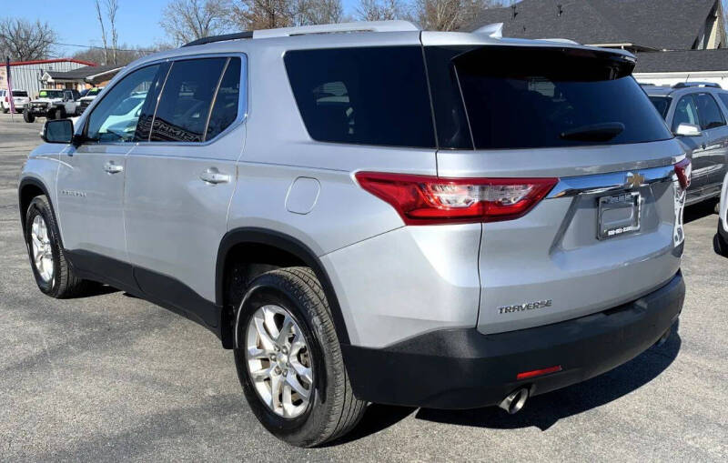 2018 Chevrolet Traverse LT Cloth