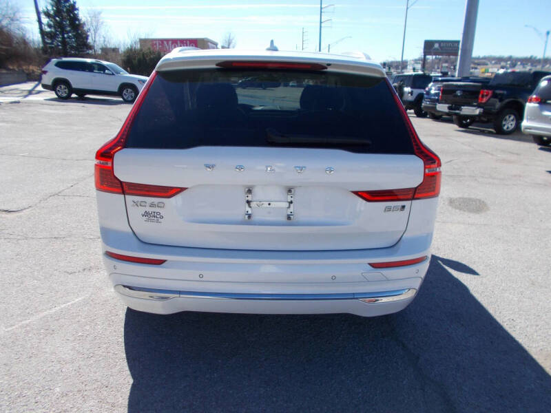 2023 Volvo XC60 B5 Plus Bright Theme