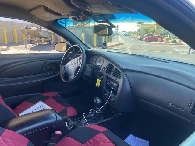 2004 Chevrolet Monte Carlo LS