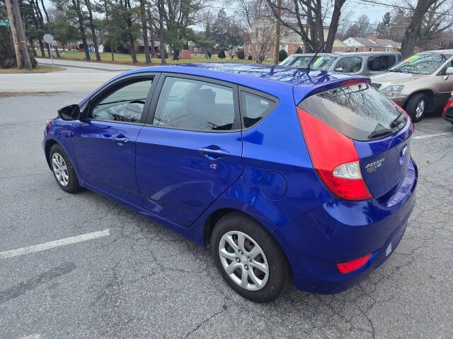 2012 Hyundai ACCENT for sale at QUEENSGATE AUTO SALES in York, PA