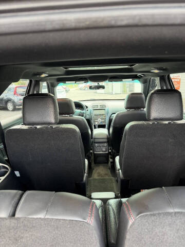 2017 Ford Explorer Sport