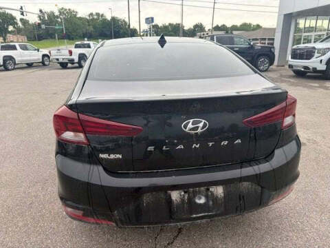 2019 Hyundai Elantra SEL