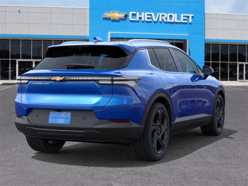 2026 Chevrolet Equinox EV LT 2