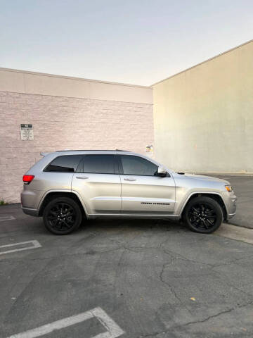 2018 Jeep Grand Cherokee Altitude