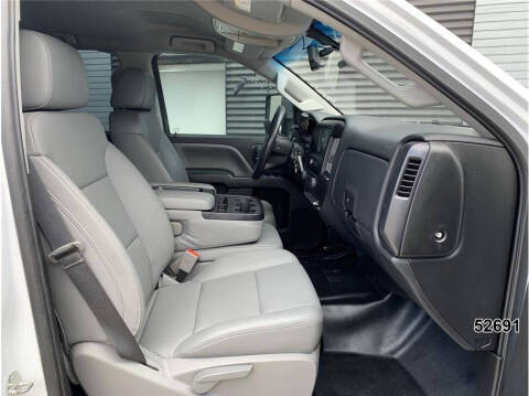 2022 Chevrolet Silverado 5500HD