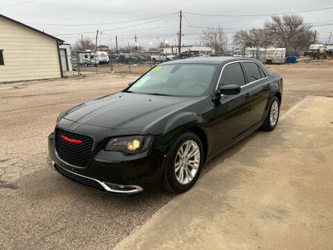 2019 Chrysler 300 for sale at Rauls Auto Sales in Amarillo TX