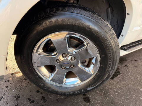 2004 Ford Explorer Limited