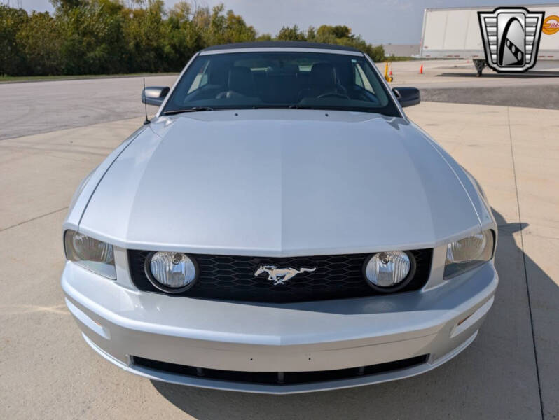 2005 Ford Mustang