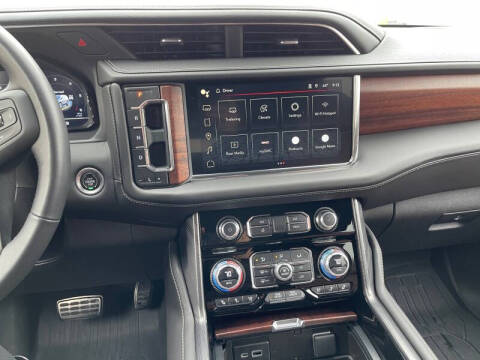 2023 GMC Yukon XL Denali Ultimate