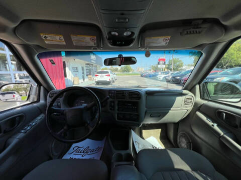 2004 Chevrolet Blazer LS