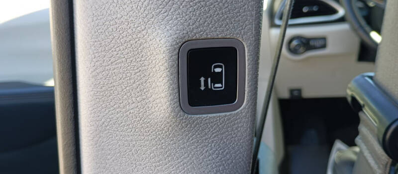 2017 Chrysler Pacifica Touring Plus