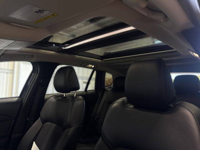 2023 Mazda CX-50 2.5 S Preferred Plus