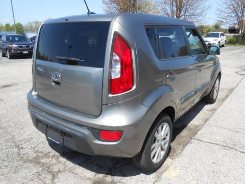 2012 Kia Soul +