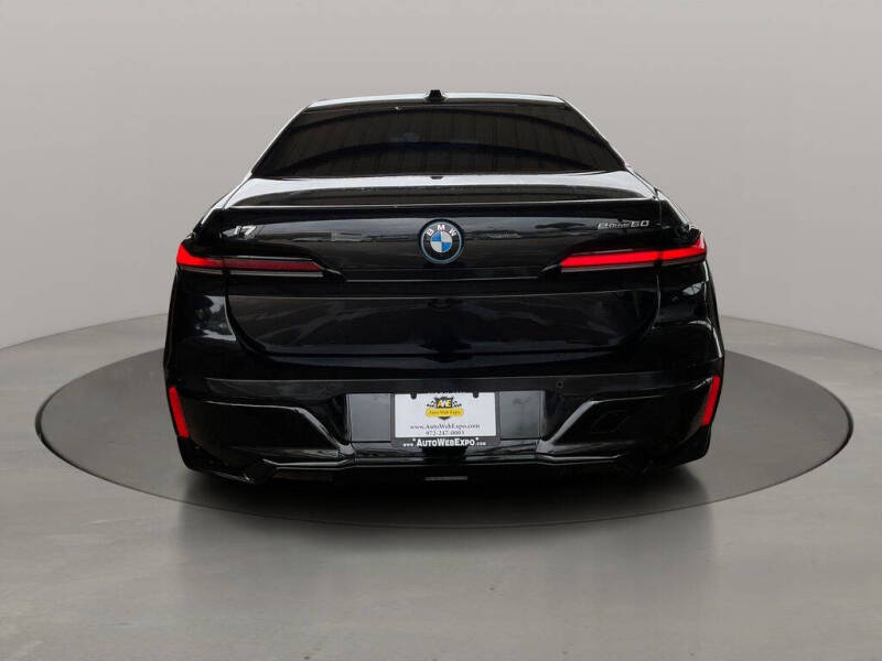 2025 BMW i7 eDrive50