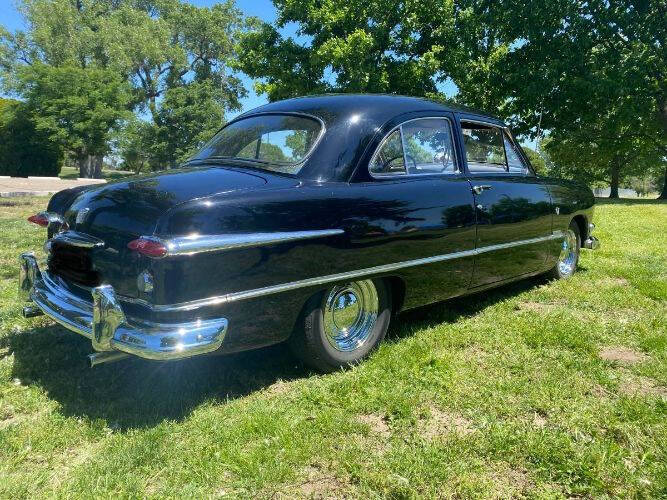 1951 Ford Custom Deluxe