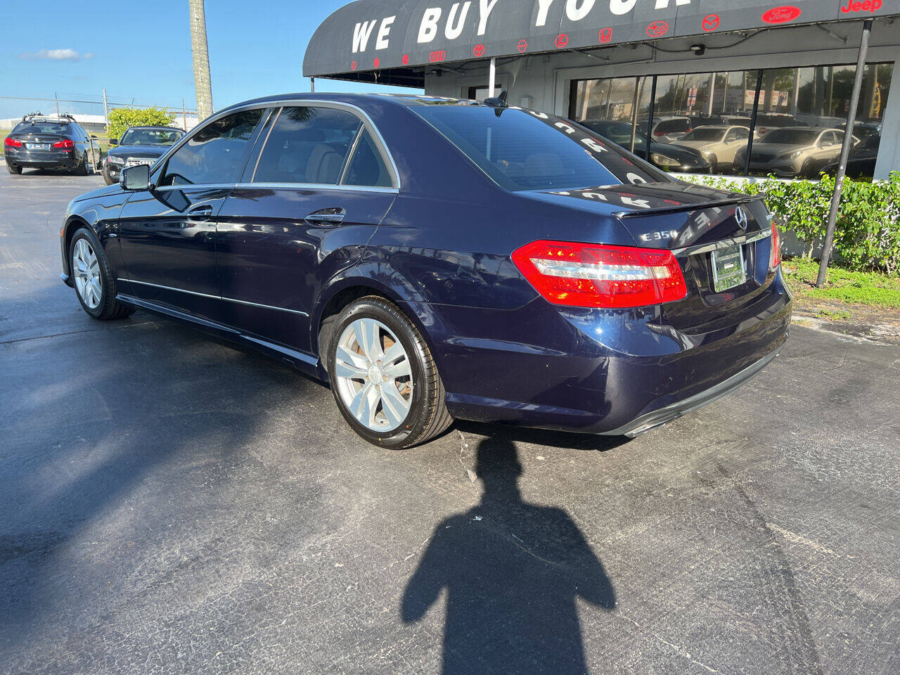 2012 MERCEDES-BENZ E-Class Sedan - $9,900