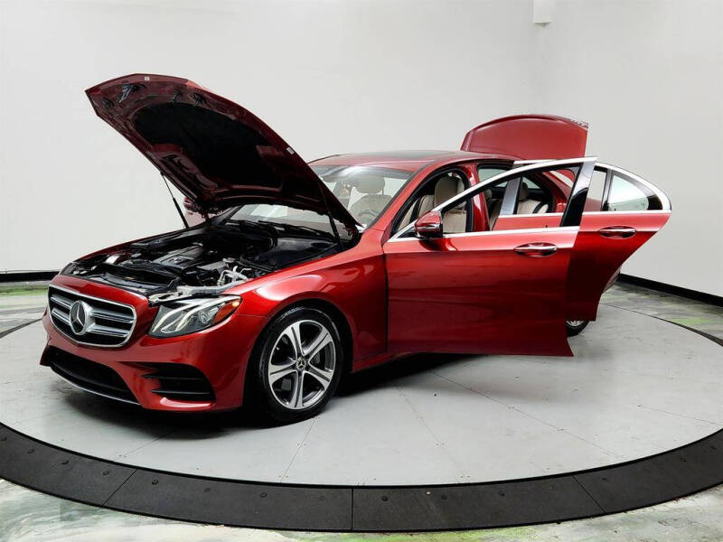 2019 Mercedes-Benz E-Class E 300