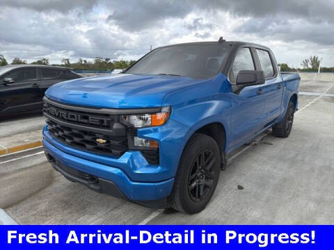 2022 Chevrolet Silverado 1500 Custom