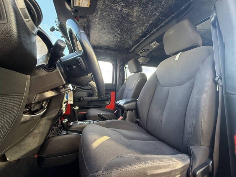 2017 Jeep Wrangler Willys Wheeler