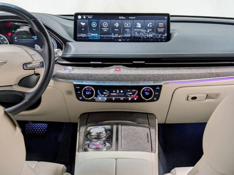 2024 Genesis Electrified G80 Advanced