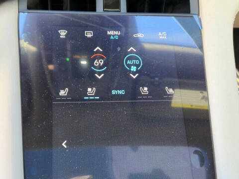 2025 Porsche Taycan GTS