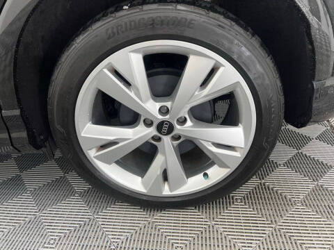 2023 Audi Q4 e-tron quattro Prestige 50