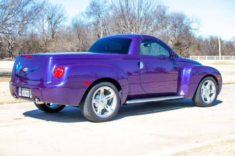 2004 Chevrolet SSR LS