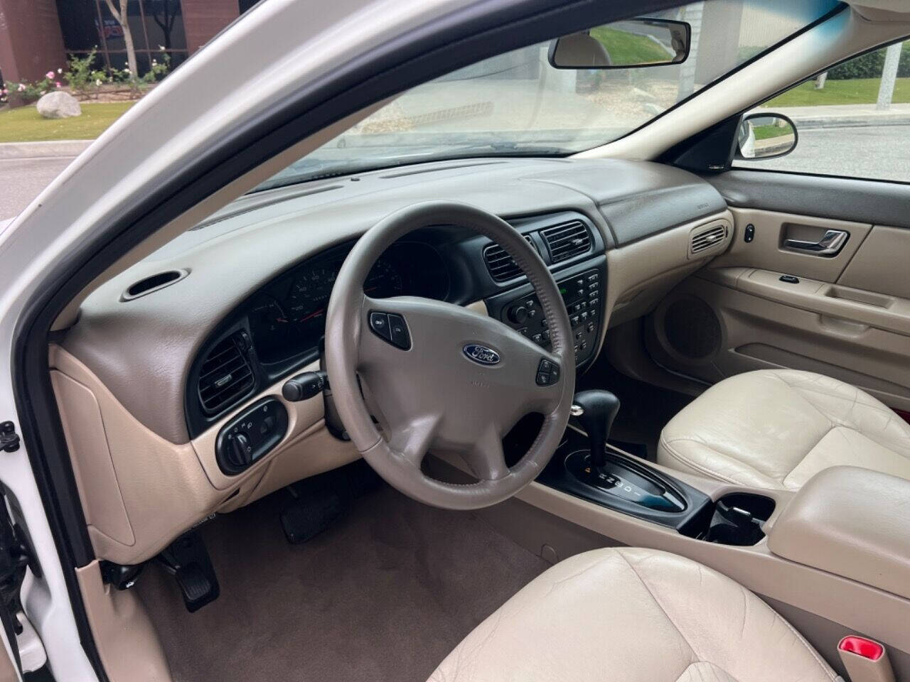 2001 Ford Taurus for sale at ZRV AUTO INC in Brea, CA