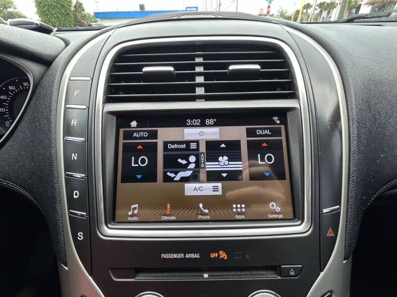 2017 Lincoln MKX Premiere