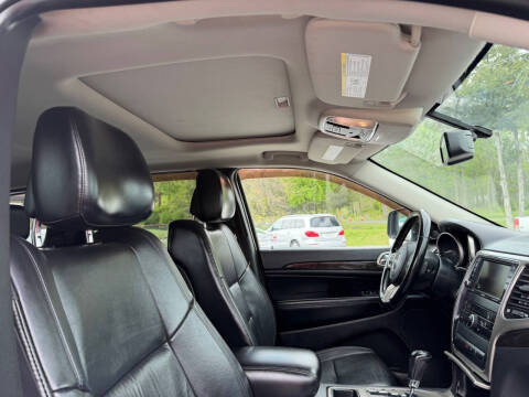 2012 Jeep Grand Cherokee Laredo