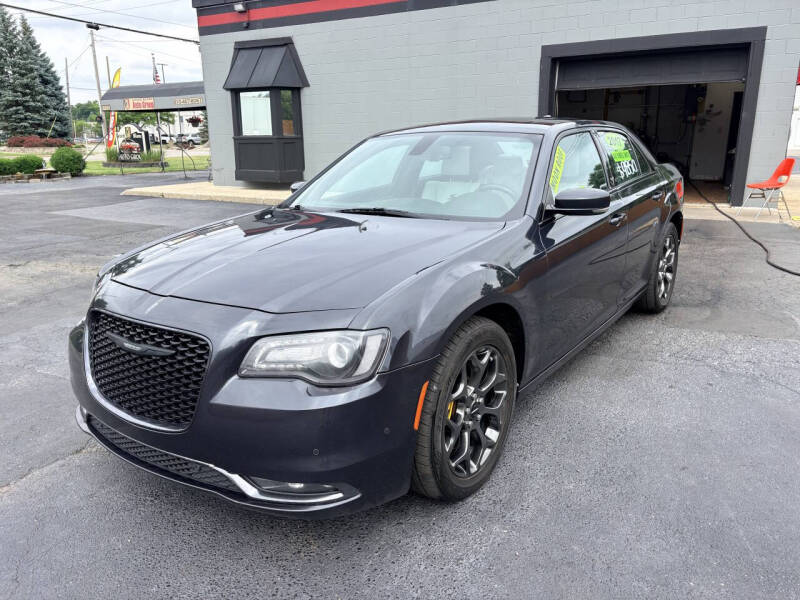 2017 Chrysler 300 S